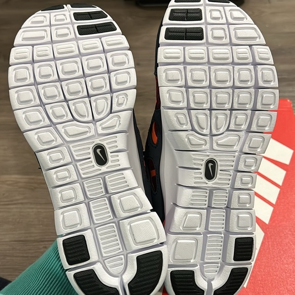 Nike Free Run 2 - Picture 4 of 5